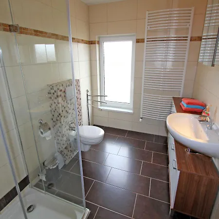 Ferienhaus Mit 4 Schlafraeumen Boisterfelde Uck 1111 Holiday home *